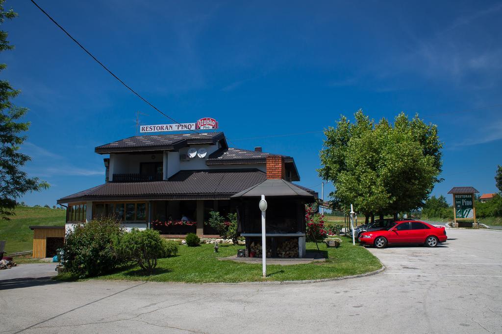 Restaurant Rooms Pino Slunj Bagian luar foto