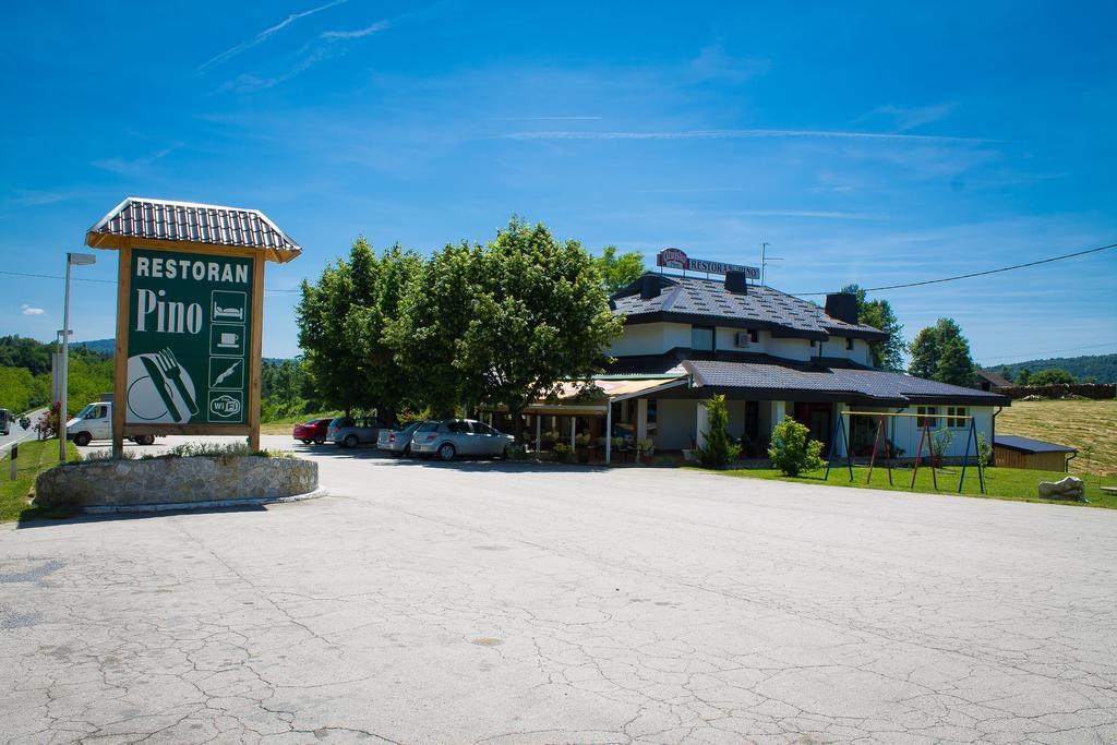 Restaurant Rooms Pino Slunj Bagian luar foto